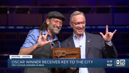 Actor Troy Kotsur receives key to Mesa