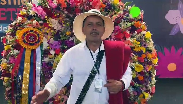 Ganador Absoluto del Desfile de Silleteros 2022 ¡Henry de Jesús Londoño Patiño, vereda Barro Blanco!