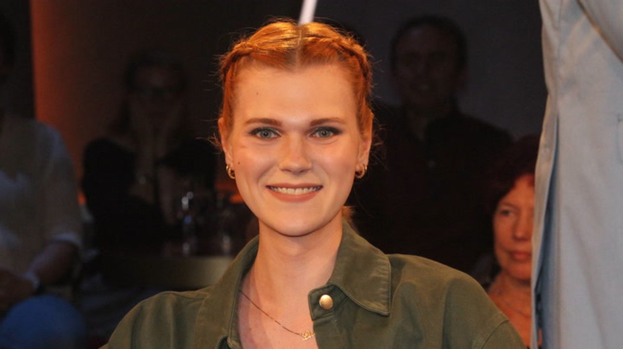 DAS will „Rote Rosen“-Star Lucy Hellenbrecht erreichen: „Die erste transsexuelle...“
