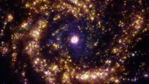 Imagem impressionante mostra galáxia com redemoinho de ouro