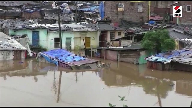 ભારે વરસાદથી બારડોલી જળબંબોળ, લોકોના ઘરોમાં પાણી ઘૂસ્યા