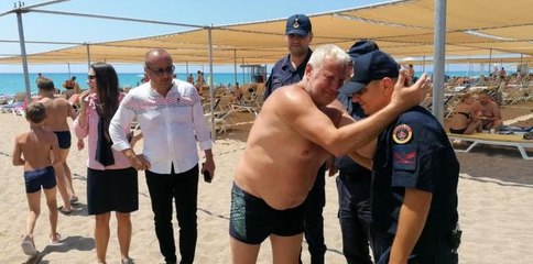 Kaybolan torununa kavuşan Rus dede gözyaşlarına boğuldu