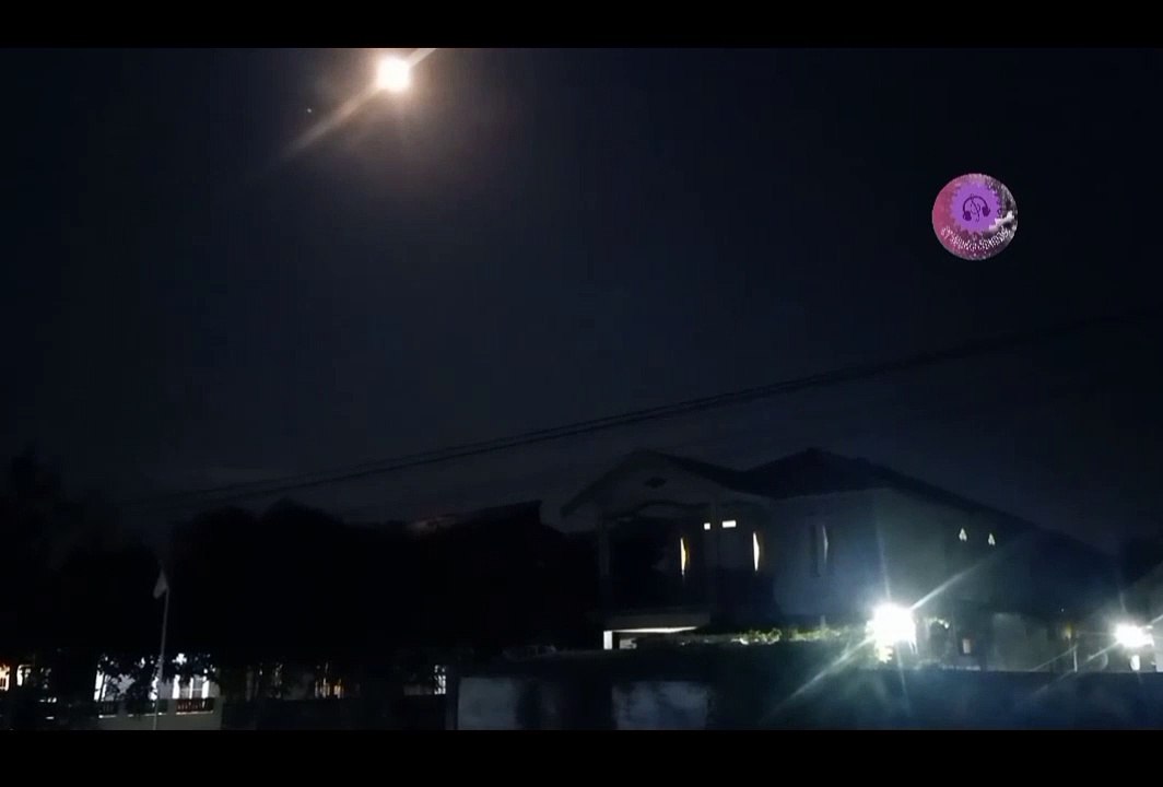 Indo Remix  Slow Full Bass !!! Enak Buat Santai