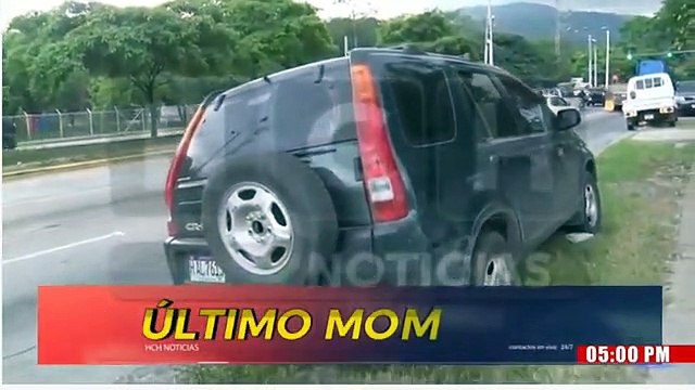 Sicarios motorizados asesinan a una mujer en la 33 calle de SPS