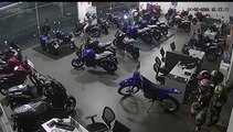 Homens roubam 7 motocicletas em São Bernardo do Campo (SP)