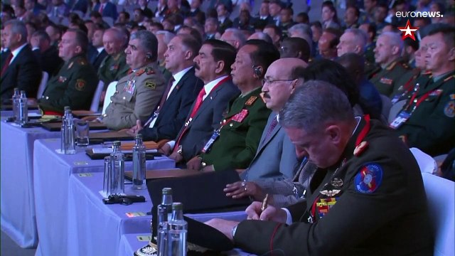 Российский лидер обрушился с критикой на коллективный Запад