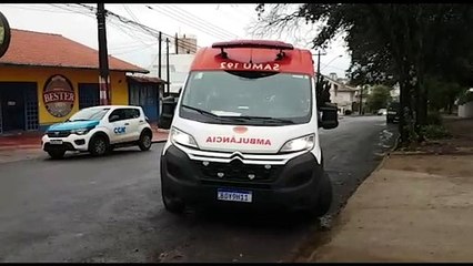 Jovem de 28 anos é socorrido pelo Samu em condomínio no Centro
