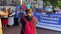 İzmirliler asbestli savaş gemisine karşı eyleme başladı