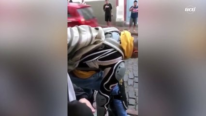 Estudante mostra solução para subir ladeiras de Ouro Preto