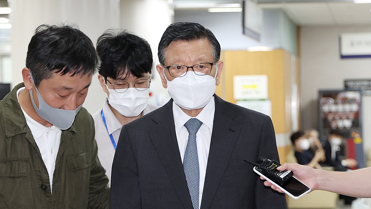 '계열사 부당지원' 박삼구 前 회장 1심 징역 10년...법정구속 / YTN