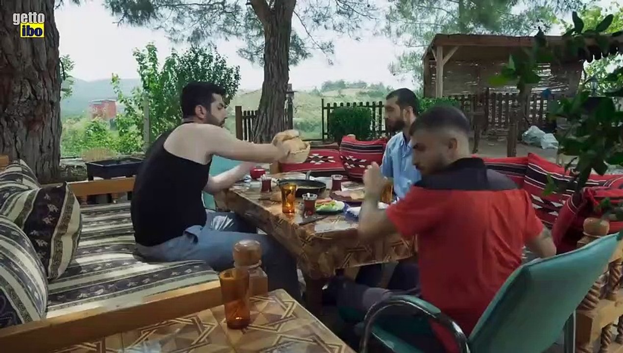 Cengo, Burak - Bunların İçine Şeytan Kaçmış _ Sıfır Bir #sifirbir