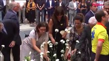 Vídeo | Manifestantes intentan boicotear el acto de homenaje a las víctimas del 17-A