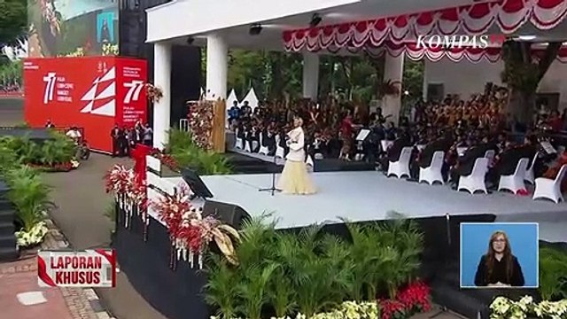 Detik-detik Jelang Upacara Penurunan Bendera Pusaka: Musisi Indonesia Meriahkan Istana Negara