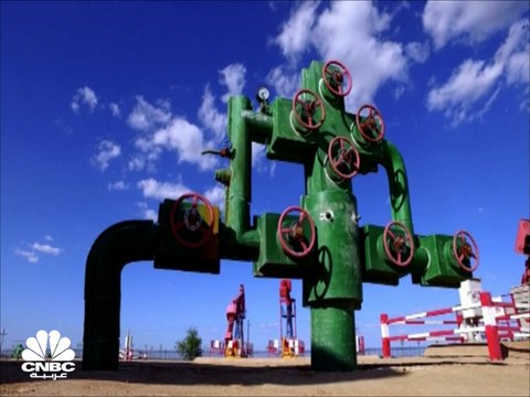 النفط يحقق مكاسباً للشهر الـ 5 توالياً في أبريل والذهب تحت ضغط عوائد السندات