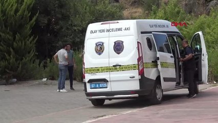 ÇOCUĞUNU GÖRMEYE GİTTİ, ESKİ EŞİNİN SEVGİLİSİ BAŞINDAN VURDU