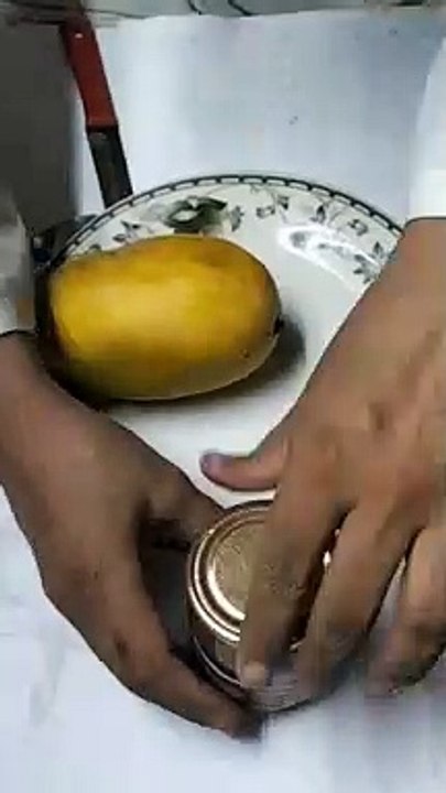 chocolate in mango.