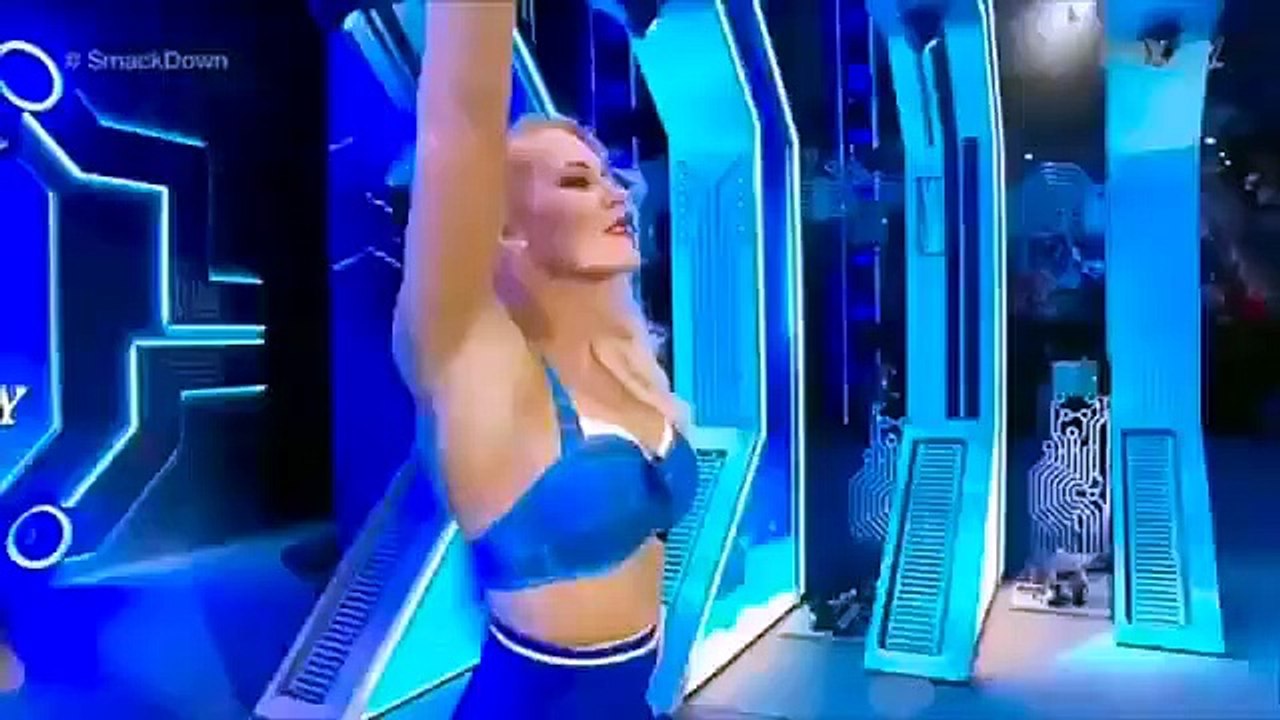 Bayley & Sasha Banks strike back at Lacey Evans