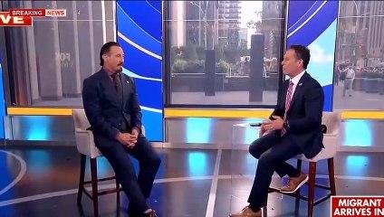 Biden admin left 800 Americans stranded in Afghanistan: Report