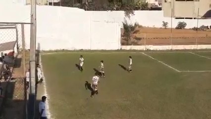 El talento de Davi Luiz merece el Puskas