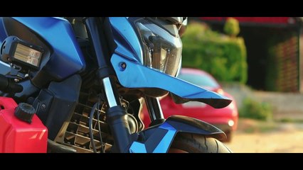 Dominar 400 vs KTM Duke 390