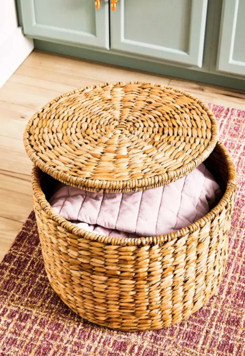 10 Brilliant Blanket Storage Ideas