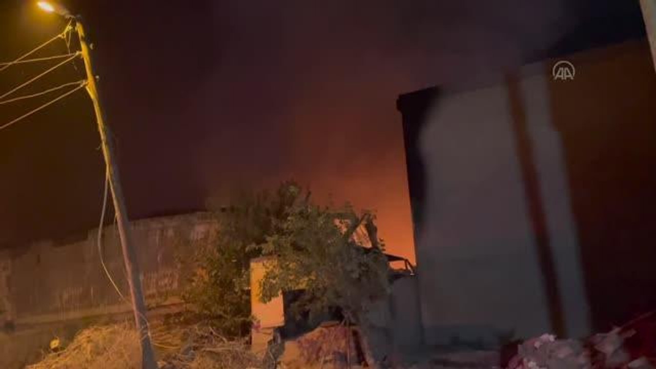 Geri dönüşüm fabrikasında çıkan yangın söndürüldü