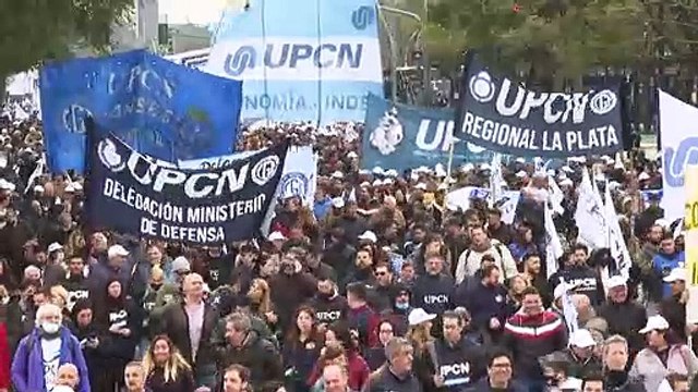 Marchas a favor y en contra del gobierno en Argentina en medio de escalada inflacionaria