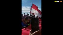 Momen pengibaran bendera Merah Putih di Atap tertinggi Jawa Barat, Gunung Ciremai 