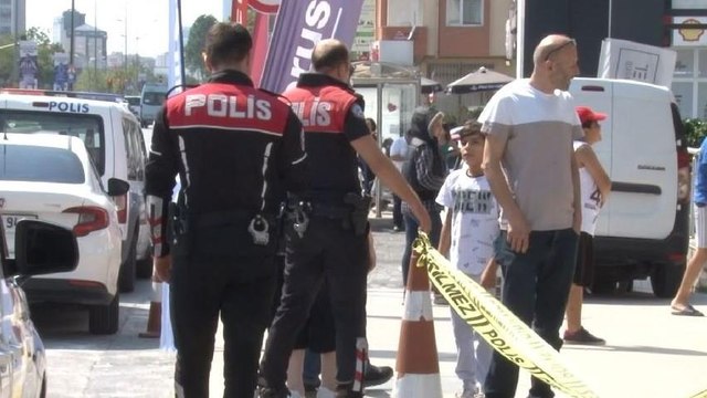 Polis oğul dehşeti: Babasına kurşun yağdırdı