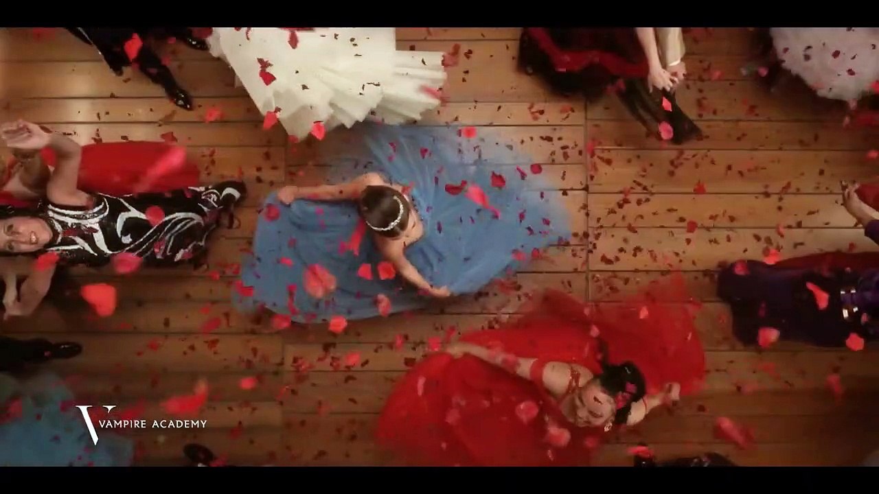 Vampire Academy Trailer OV