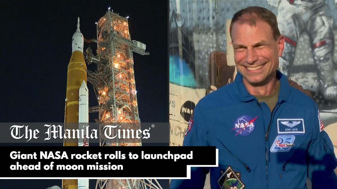 Giant NASA rocket rolls to launchpad ahead of moon mission