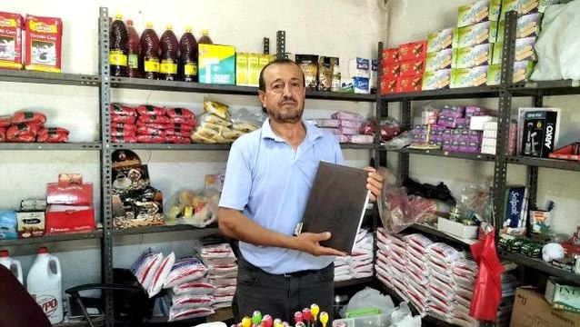 Osmaniye haberi: Osmaniye'de gizemli hayırsever, bakkalın veresiye defterini satın aldı
