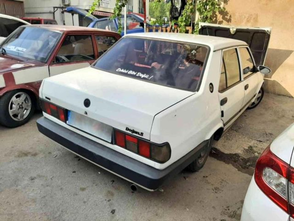 Pendik'te yolu trafiğe kapatıp asker eğlencesi yapan şahıslara para cezası uygulandı