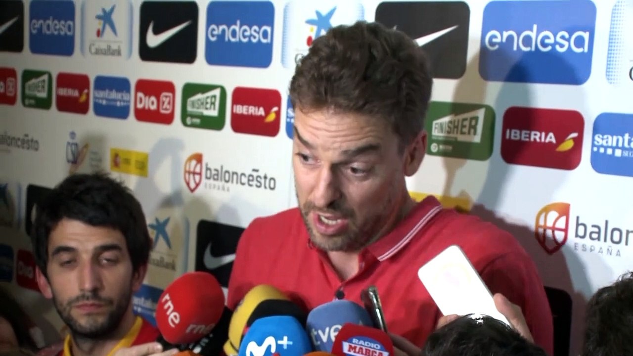 Pau Gasol recibe un gran homenaje de Los Ángeles Lakers