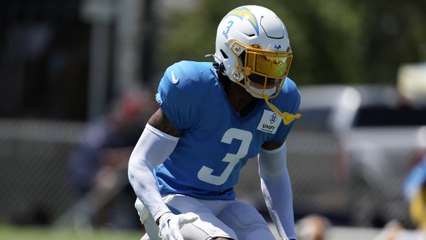Chargers S Derwin James Signs 4-Year Extension With Team