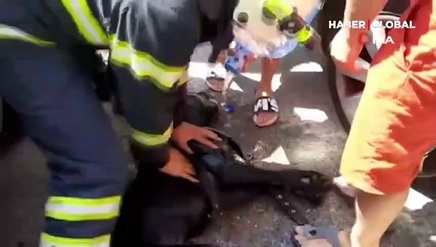 En acı an: Araçta bırakılan köpek hayatını kaybetti, sahibi dakikalarca kalp masajı yaptı
