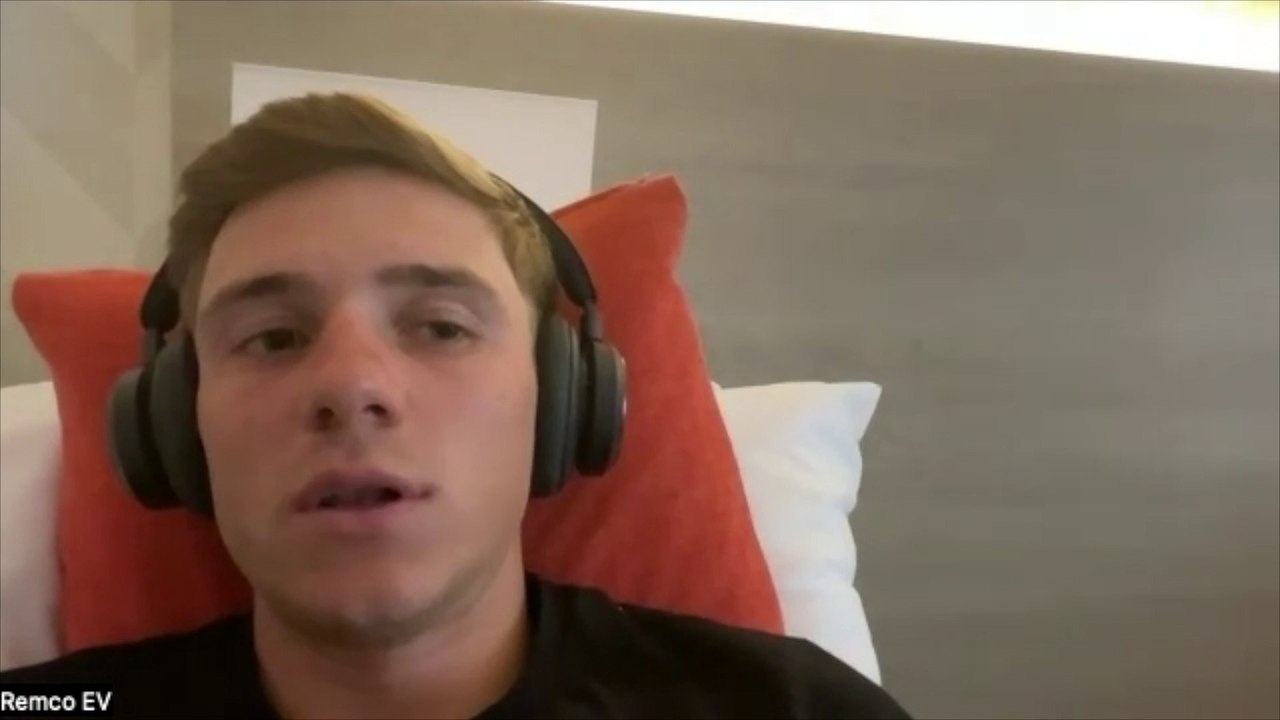 Tour d'Espagne 2022 - Remco Evenepoel : "Les bookmakers qui me mettent favori n°1 de La Vuelta, ça me fait rire ! On verra dans trois semaines !"