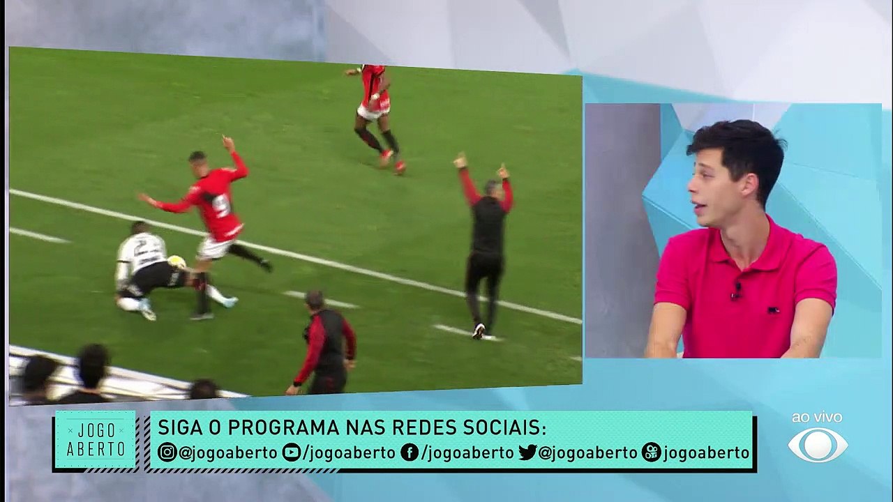 Debate Jogo Aberto: Fagner merecia cartão por carrinho em Luiz Fernando? Lance causa divergência