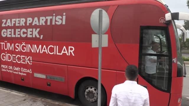 Zafer Partisi Genel Başkanı Özdağ, ziyaretlerde bulundu