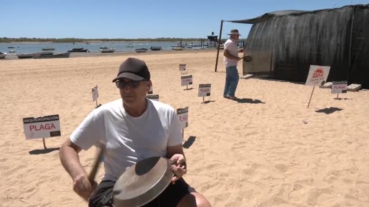 El verano, la época preferida por los okupas