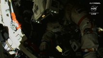 ext-Las baterías del traje del cosmonauta ruso Artémiev fallaron durante una caminata espacial-180822