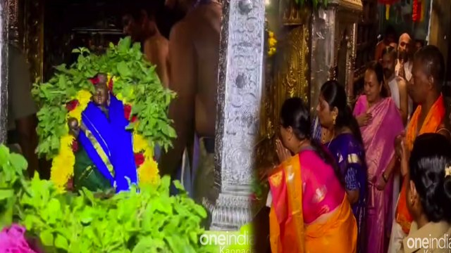 Udupi Sri Krishna ಸಾವಿರಾರು ಸಂಖ್ಯೆಯಲ್ಲಿ ಶ್ರೀಕೃಷ್ಣ ಮಠಕ್ಕೆ ಆಗಮಿಸುತ್ತಿರುವ ಭಕ್ತಸಮೂಹ *Karnataka | OneIndia