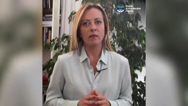 Meloni: Fdi propone blocco navale europeo anti sbarchi