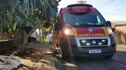 Idosa cai da cama e sofre ferimento na cabeça