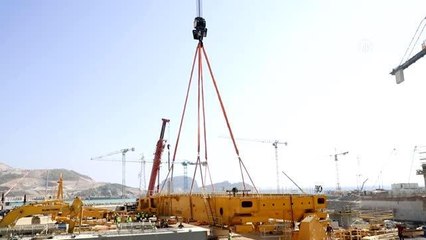 Akkuyu NGS'nin birinci güç ünitesine ait kutup vincinin kurulumu yapıldı