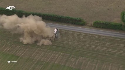 Belgique - Evans prend les rênes, Rovanperä abandonne après un gros crash