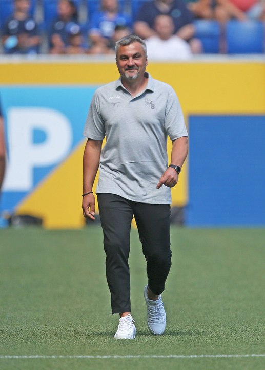 Reis: 'Auch am 4. Spieltag ist noch keiner abgestiegen'