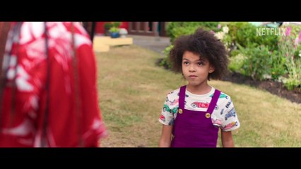 Ivy + Bean - Official Trailer Netflix