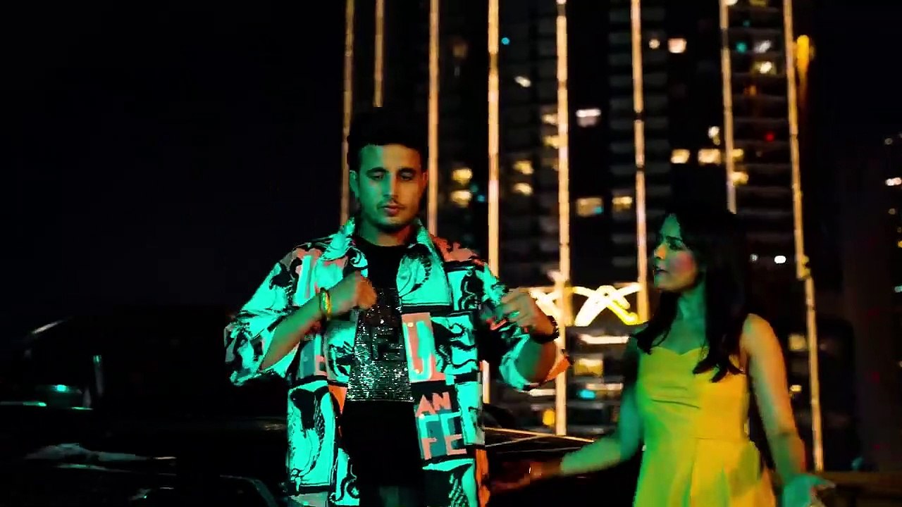 Karobar - R Nait Ft Gurlez Akhtar (HD Video) Ne...