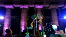 Vinicio Capossela incanta il pubblico di Paestum
